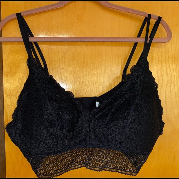 Black Lace Bralette - Picture 3 of 4